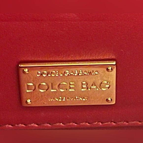 SOLD! Dolce & Gabbana Pink Quilted Leather Box Top Handle Bag - Picture 4 of 11